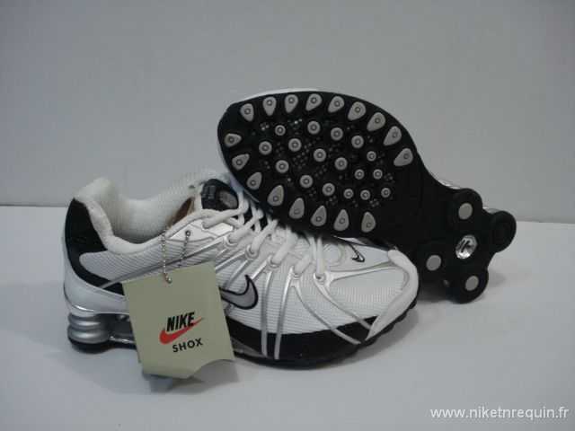 nouveau style Nike Shox OZ mens blanc noir (2).JPG